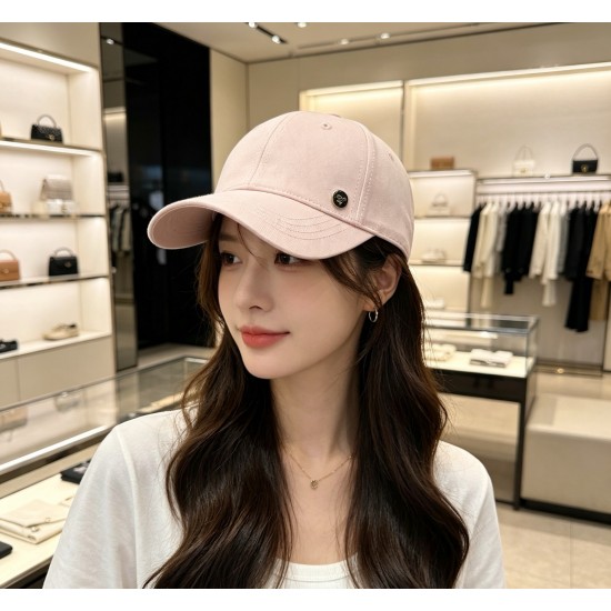 Prada Hat
$30-$45