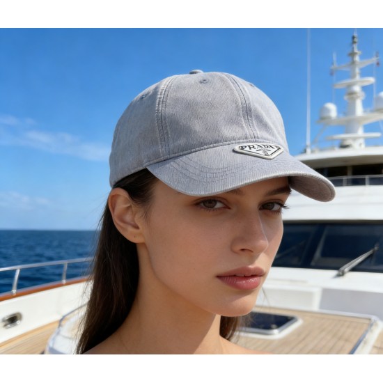Prada Hat
$30-$45