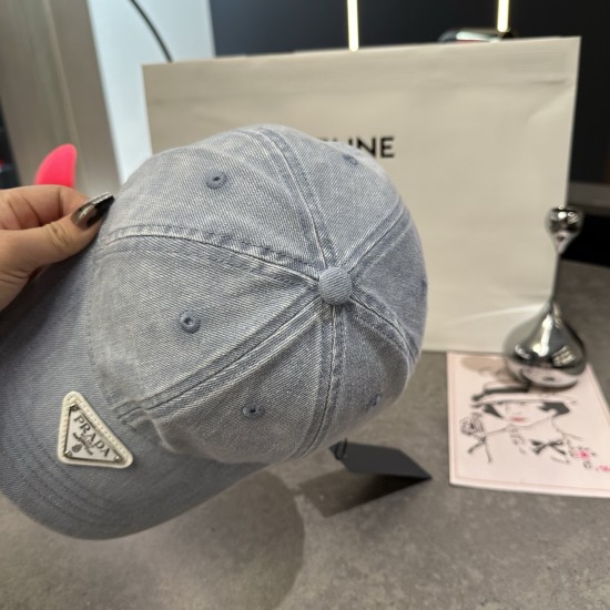 Prada Hat
$30-$45