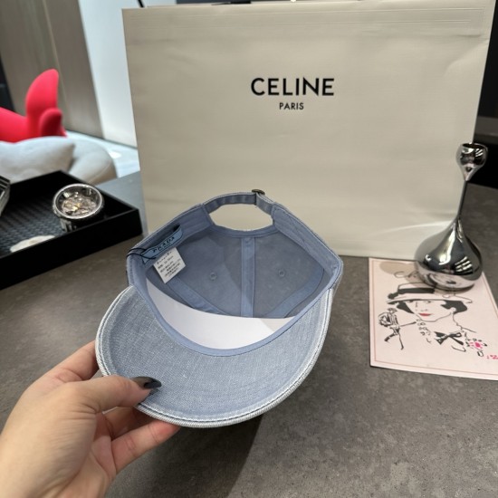 Prada Hat
$30-$45