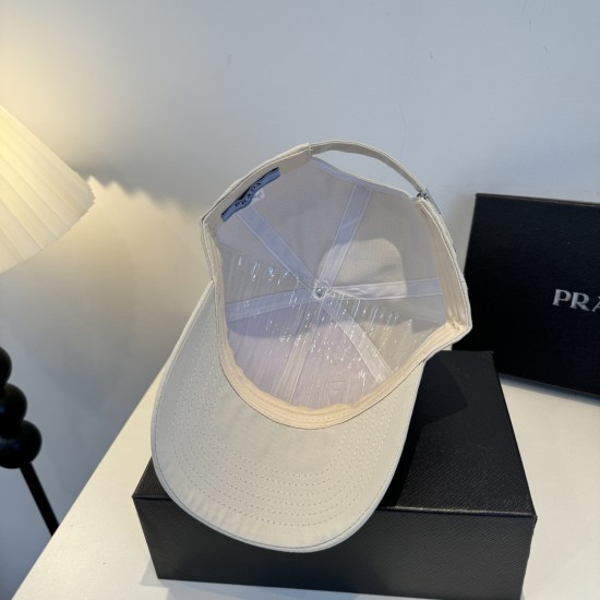 Prada Hat
$30-$45