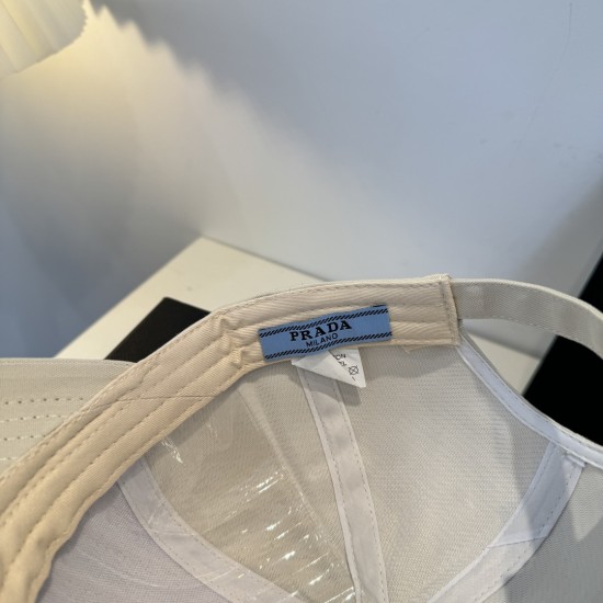 Prada Hat
$30-$45