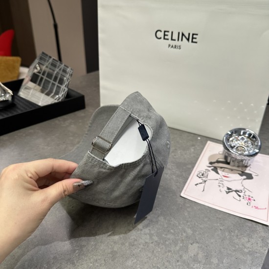 Prada Hat
$30-$45