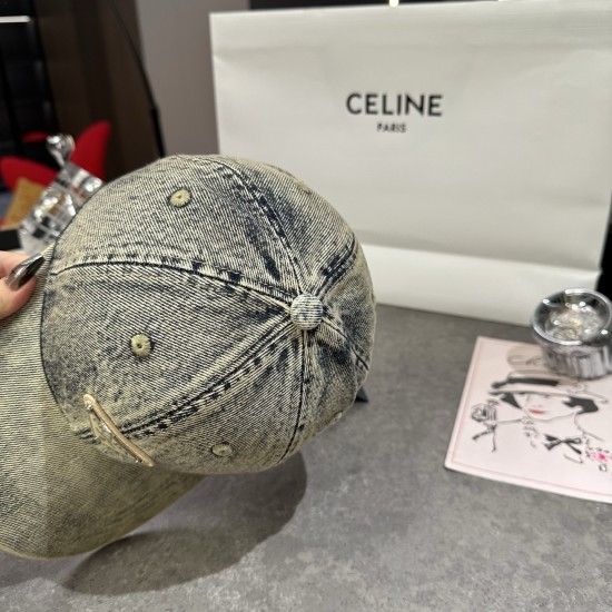 Prada Hat
$30-$45