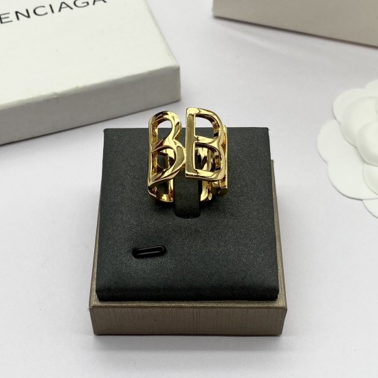 Balenciaga Ring