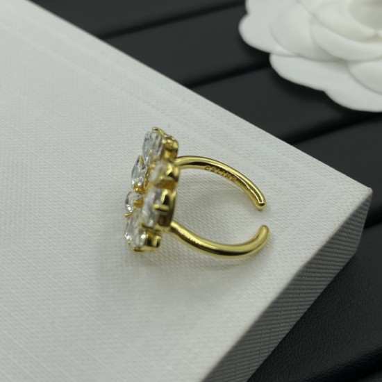 Celine Ring