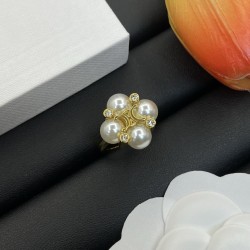 Celine Ring