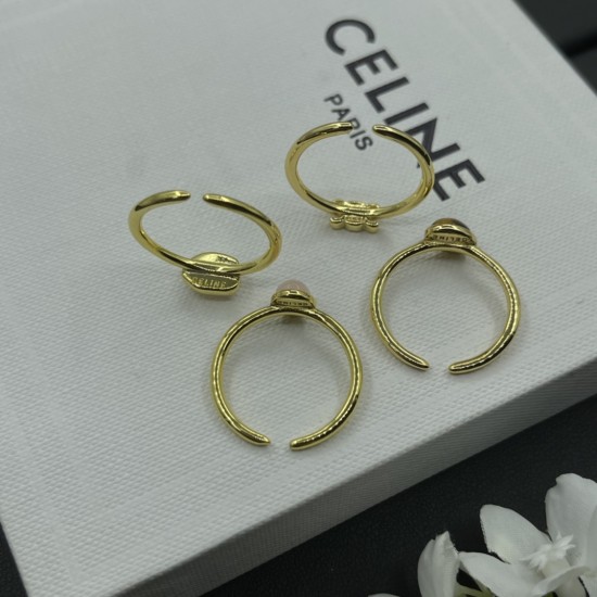 Celine Ring