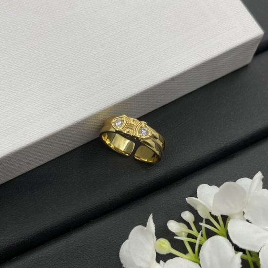 Celine Ring
