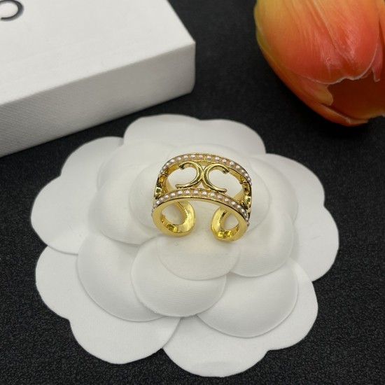 Celine Ring