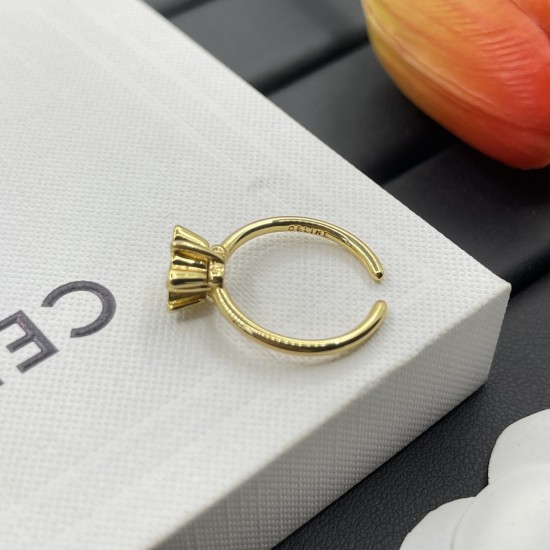 Celine Ring