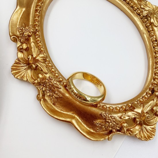 Celine Ring
