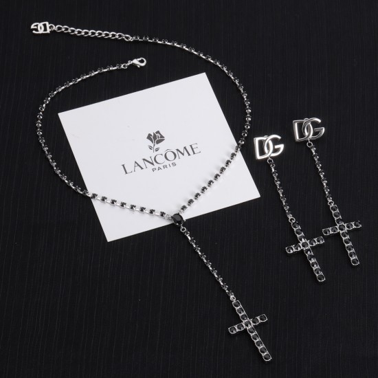 DG Earrings