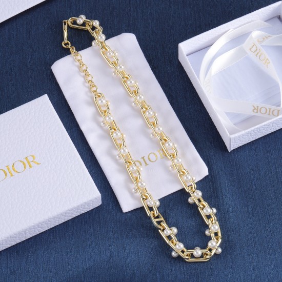 Dior Necklace