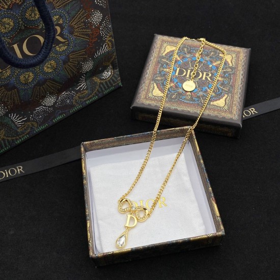 Dior Necklace