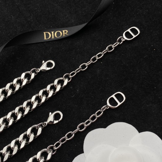 Dior Necklace