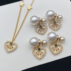 Dior Necklace