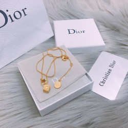 Dior Necklace