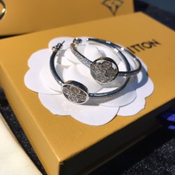 LV Earrings