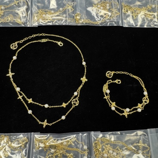 LV Necklace