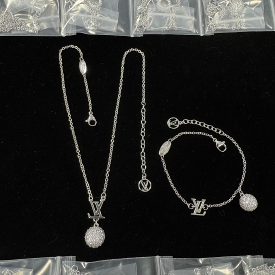 LV Necklace
