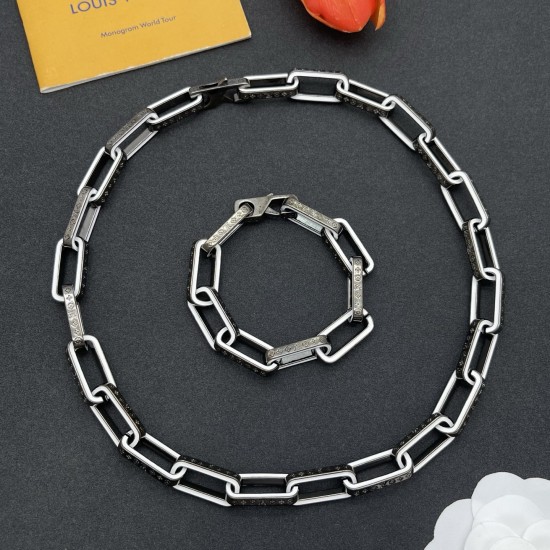 LV Necklace