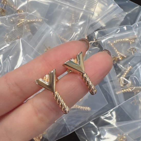 LV Necklace