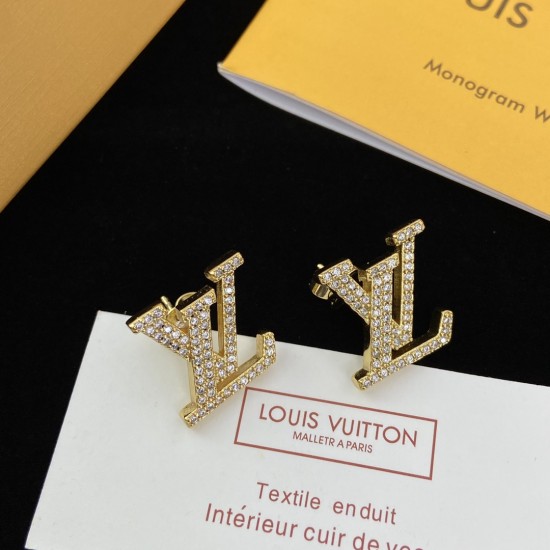LV Necklace