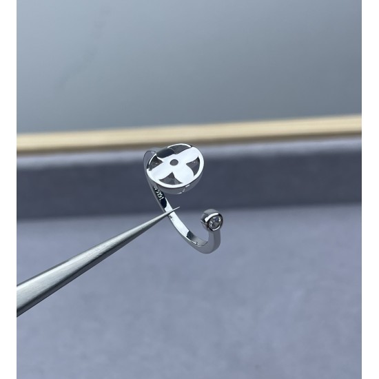 LV Ring