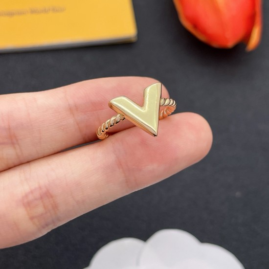 LV Ring