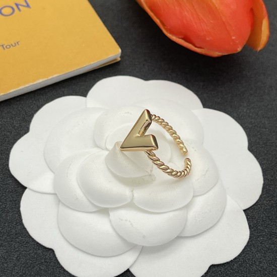 LV Ring