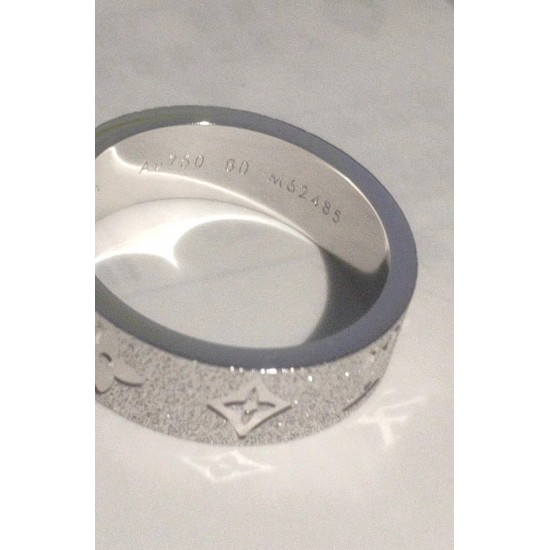 LV Ring