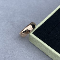 LV Ring