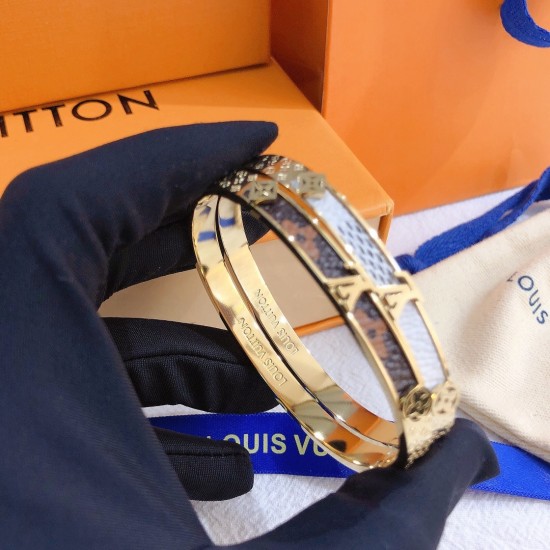LV Jewelry Ring 