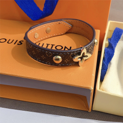 LV Jewelry Ring 