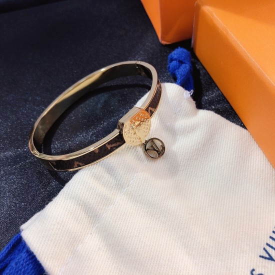 LV Jewelry Bracelet
