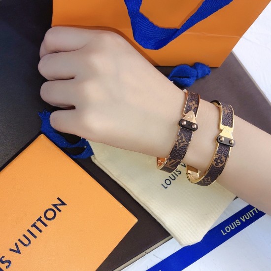 LV Jewelry Bracelet