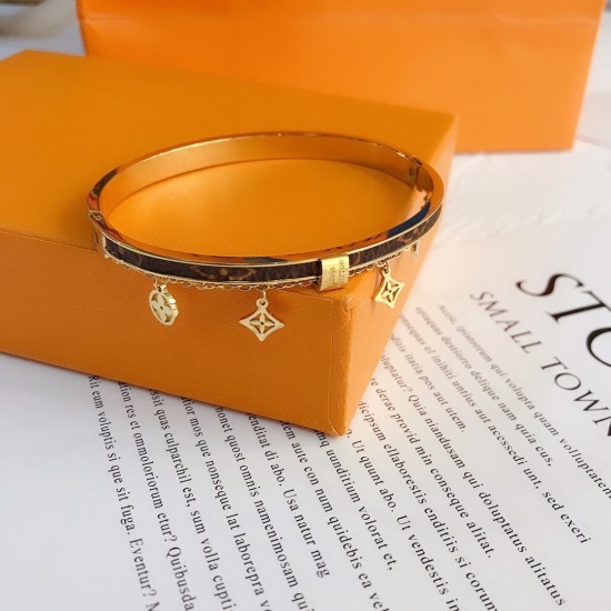 LV Jewelry Bracelet