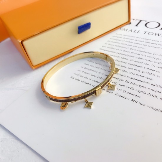 LV Jewelry Bracelet