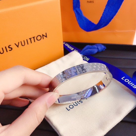 LV Jewelry Bracelet