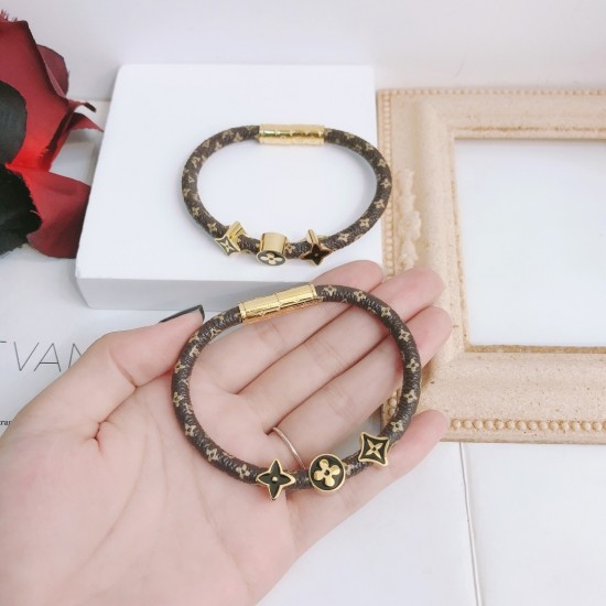 LV Jewelry Ring 