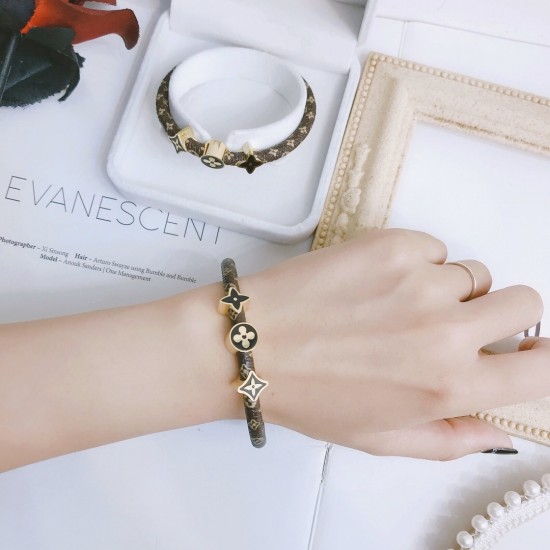 LV Jewelry Ring 