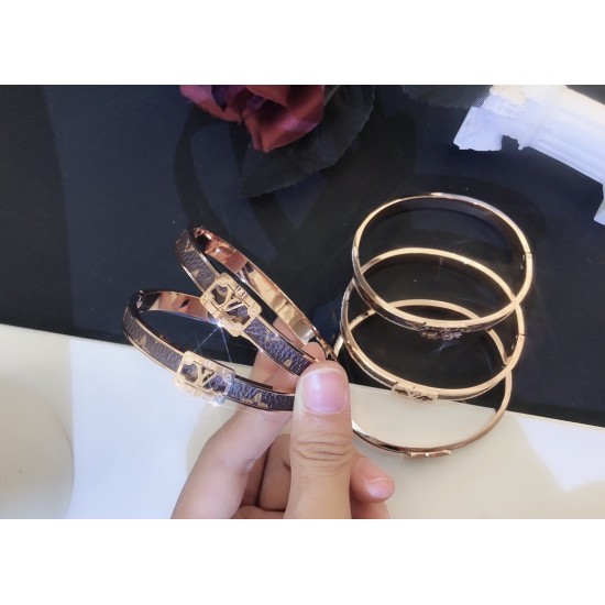LV Jewelry Bracelet