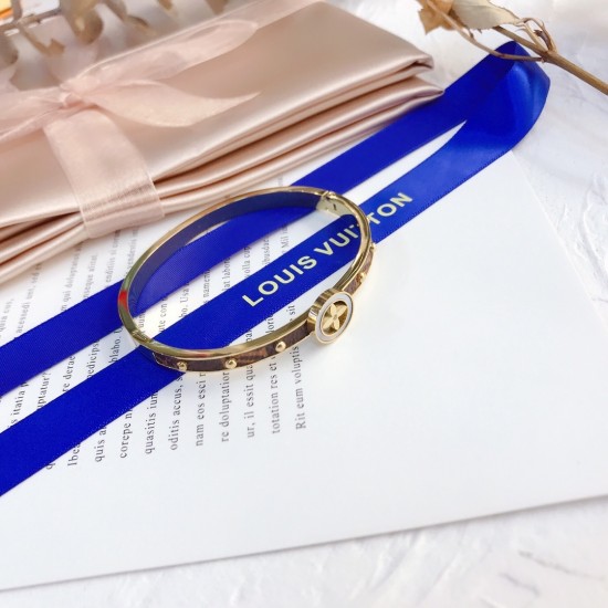 LV Jewelry Bracelet