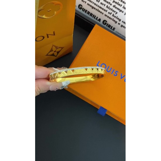 LV Jewelry Bracelet