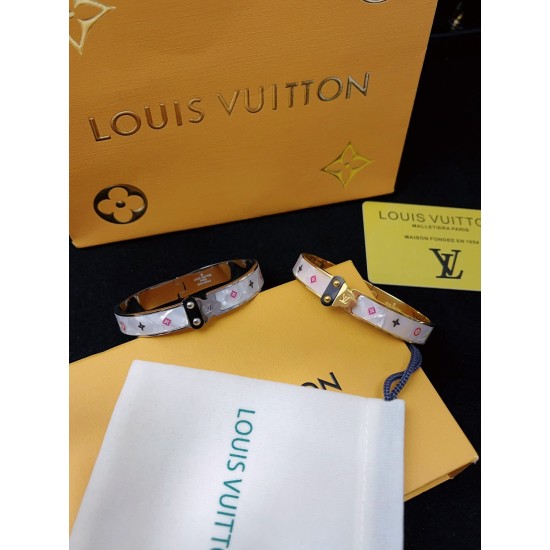 LV Jewelry Bracelet
