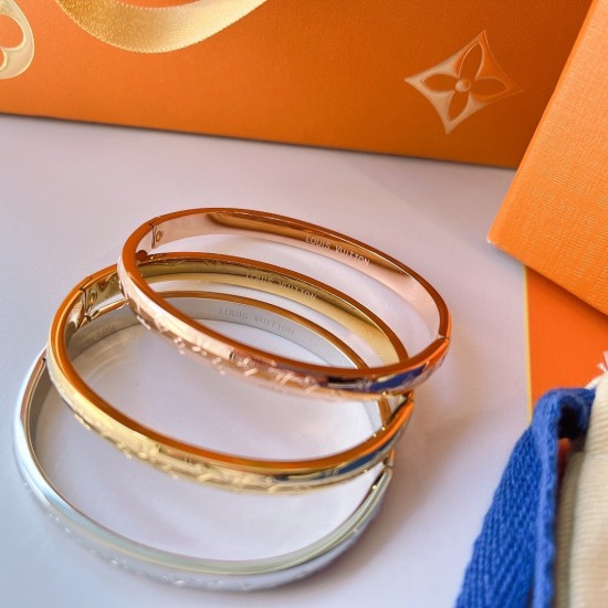 LV Jewelry Ring 