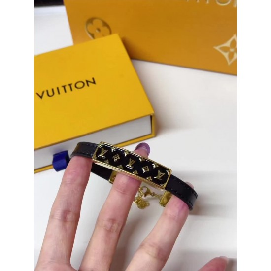 LV Jewelry Bracelet