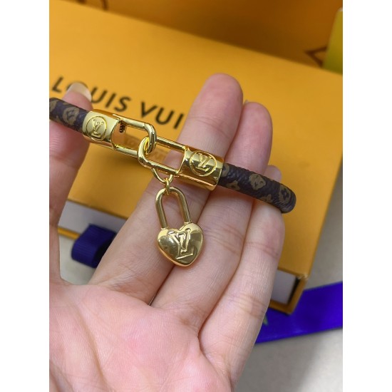 LV Jewelry Bracelet