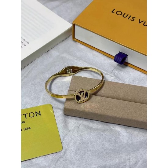 LV Jewelry Bracelet